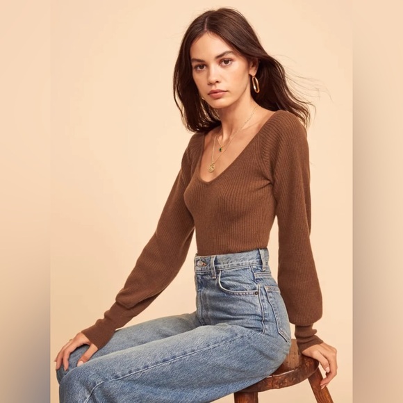 Reformation Sweaters - Reformation Hart Cashmere Sweater in Cinnamon Size L